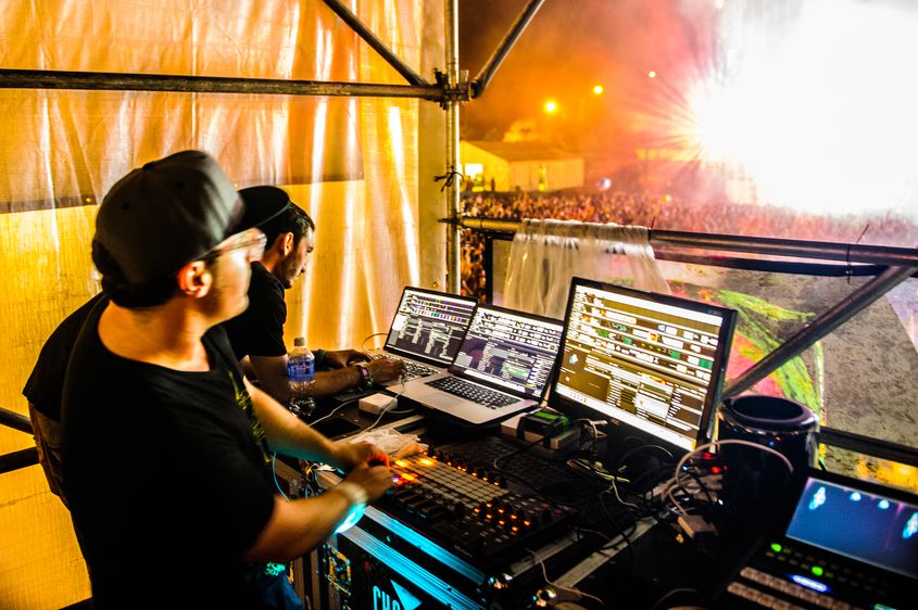 1r20141226_life_in_color_miami_3362