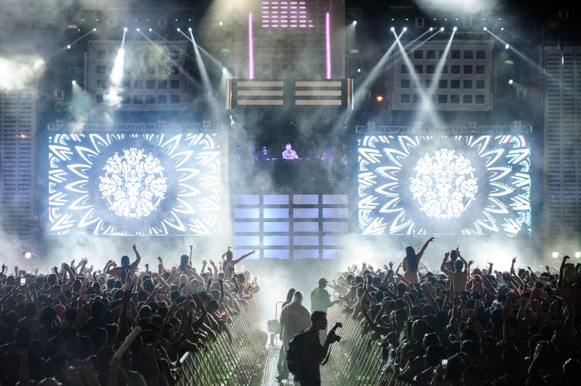 1r20141226_life_in_color_miami_3275