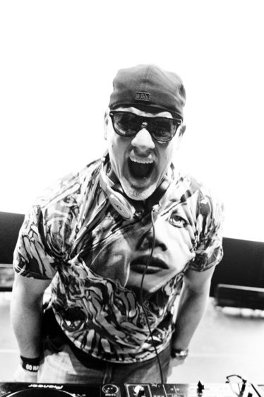 1r20110507_Big_Bang_DHF_1591