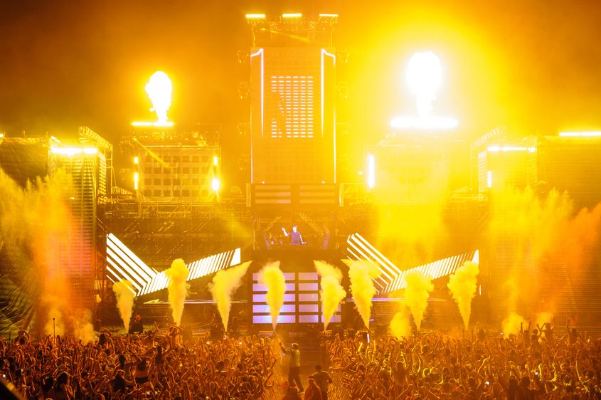 1r20141226_life_in_color_miami_1637