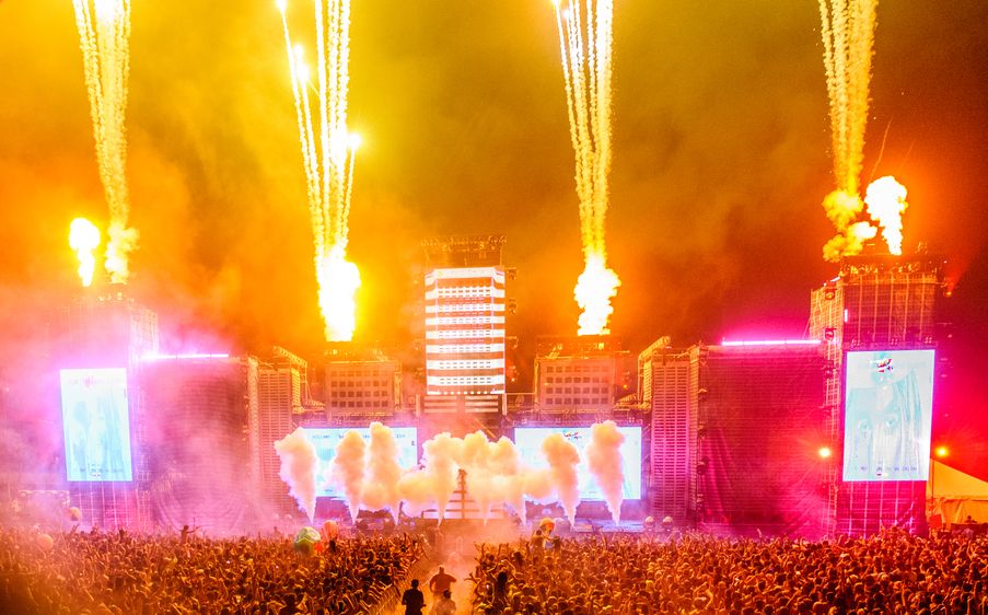 1r20141226_life_in_color_miami_3466