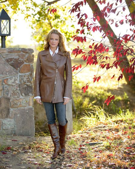 1r20101003_cynthia_mckee_dhf_8471