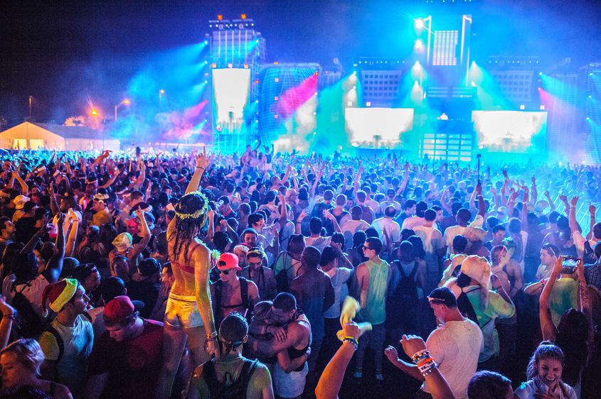 1r20141226_life_in_color_miami_2242