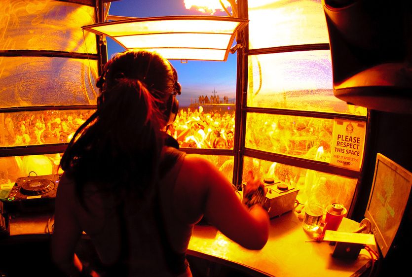 1r20090821_Burning_Man_2009_DHF_0621