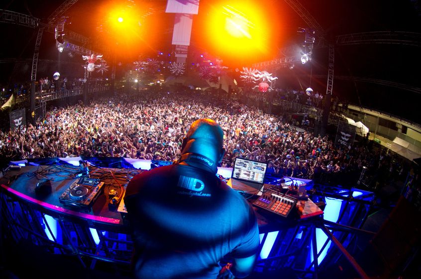 1r20110325_Ultra_Music_Fest_DHF_4098