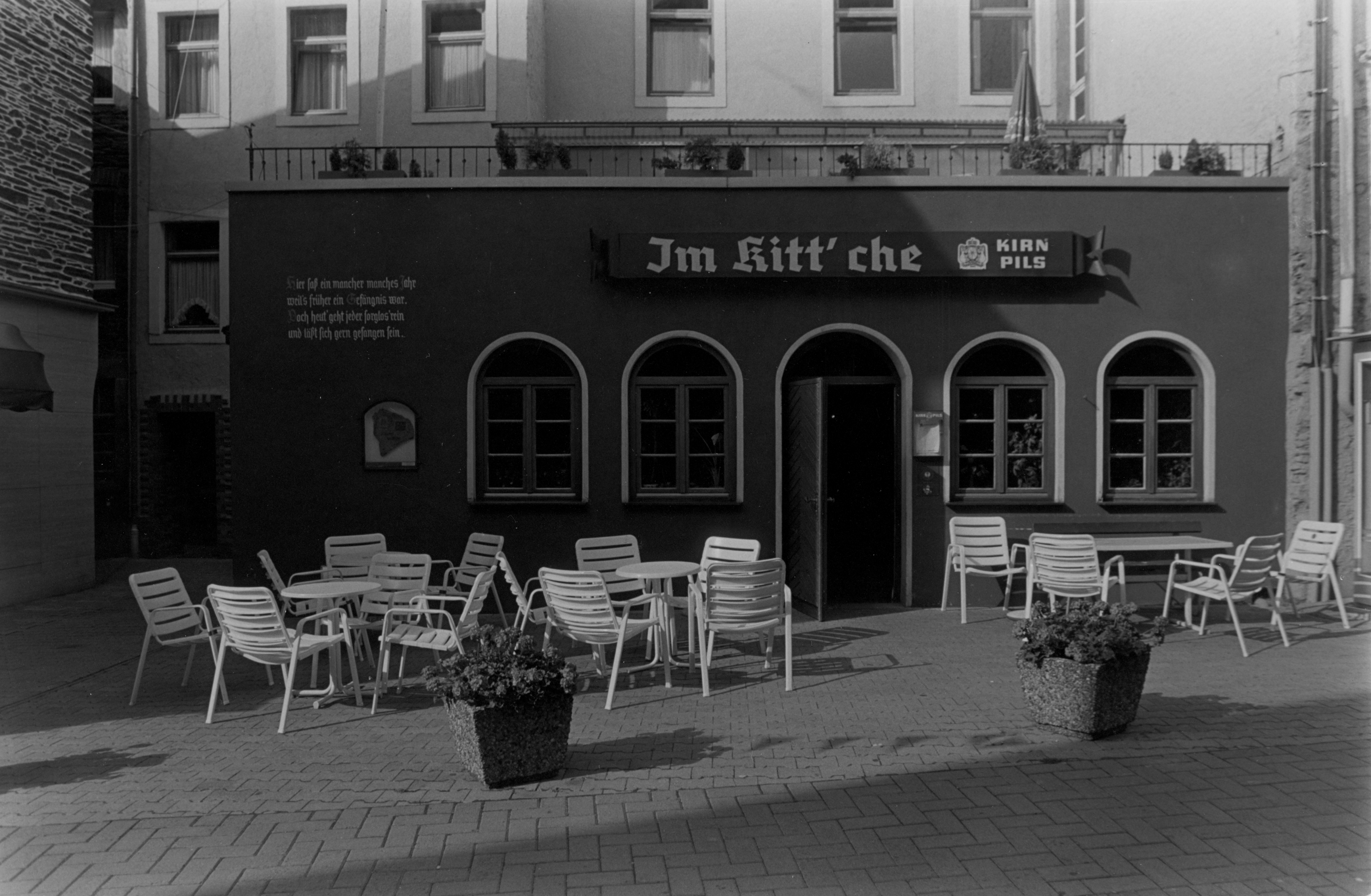 Im Kitsche Restaurant in Traben-Trarbach, Germany (then West Germany) (1984) Plate 20