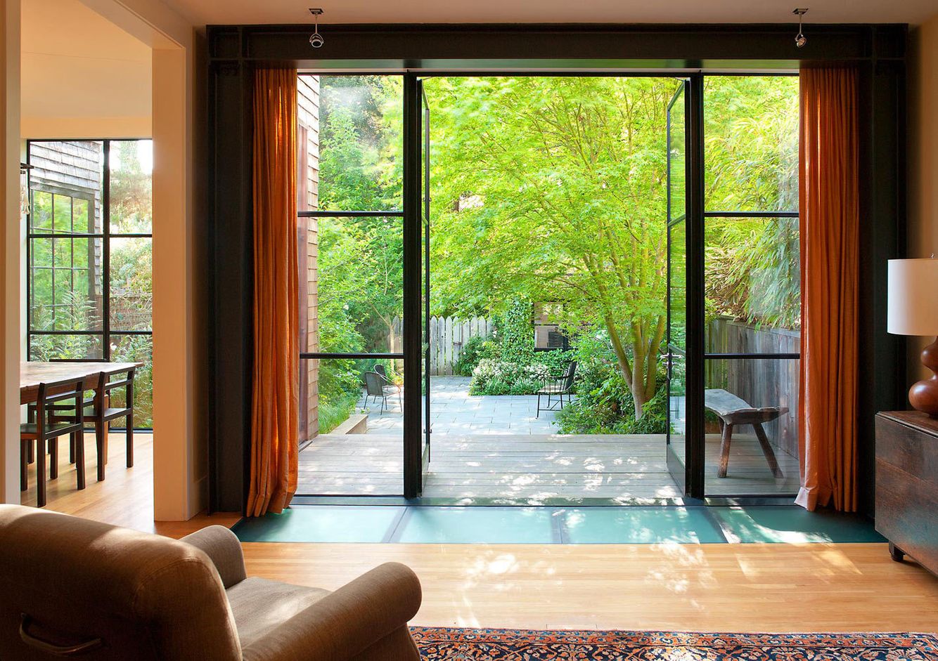 John-Sutton-Photography-Livingroom with a Garden View