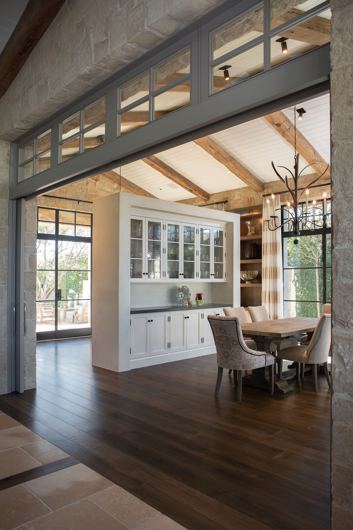 17 Shoreline_19F.jpg