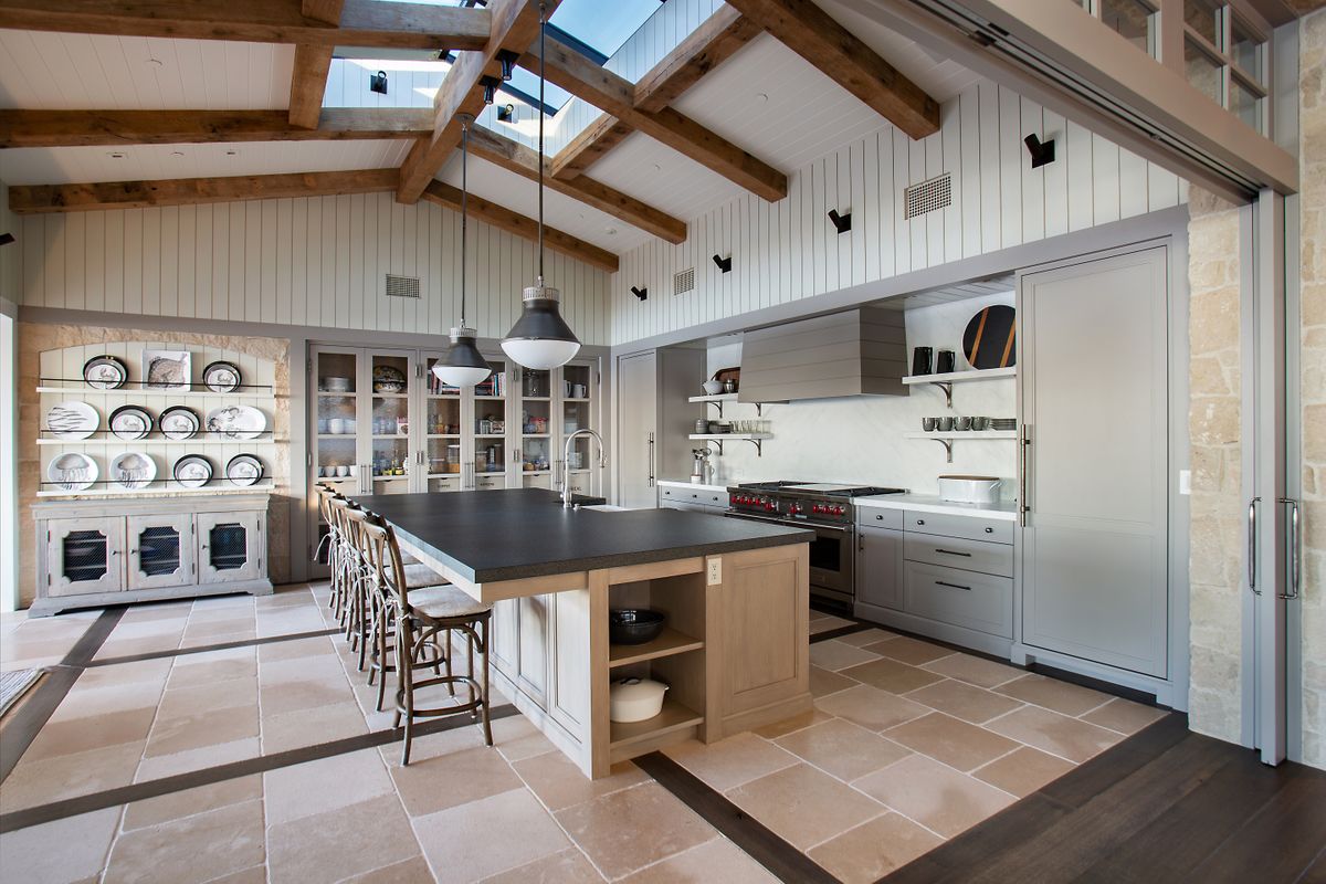 17 Shoreline_16F.jpg