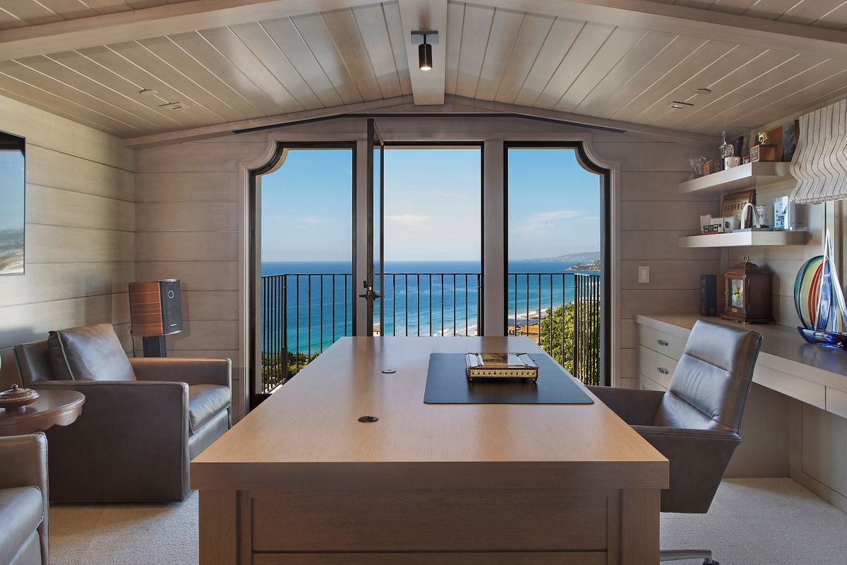 17 Shoreline_26F.jpg