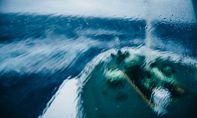 KT_150216_5Swims_SouthernOcean_7263.jpg