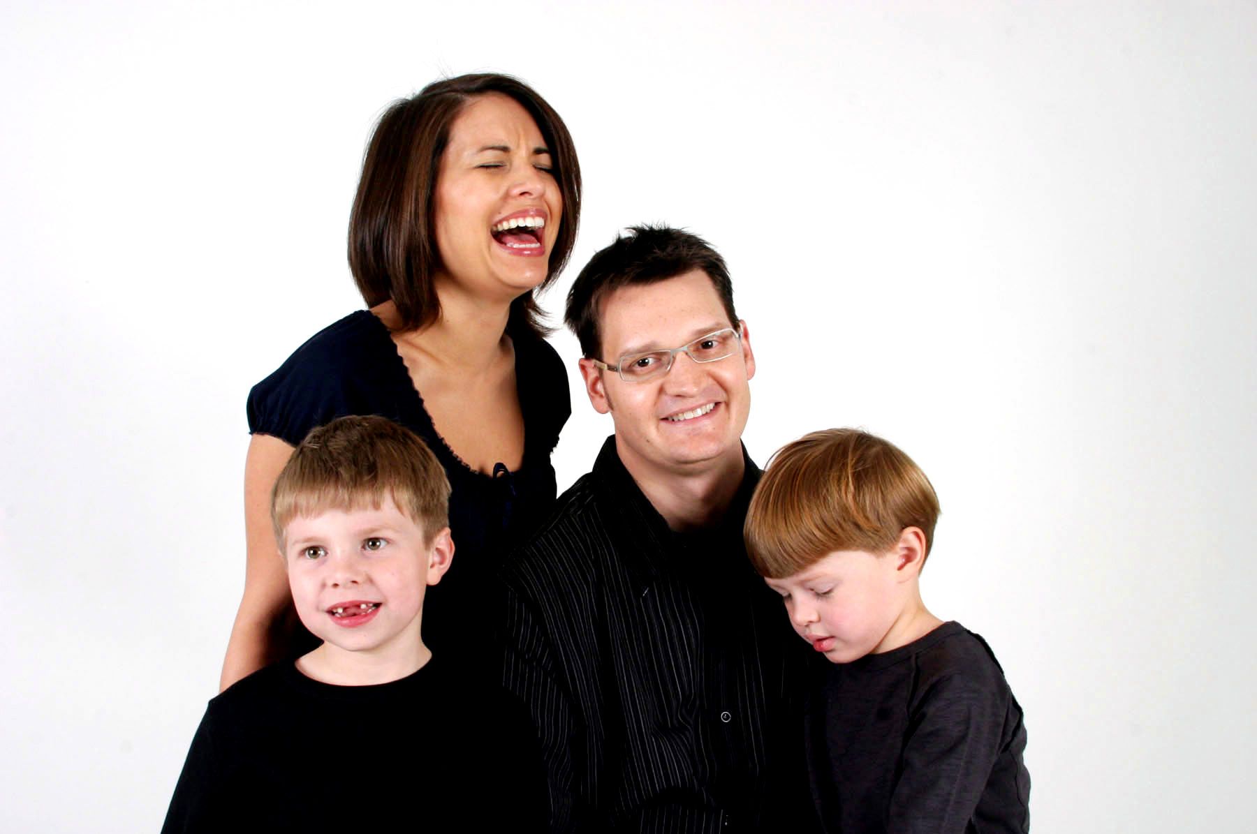 1familynewimg_9610_copying