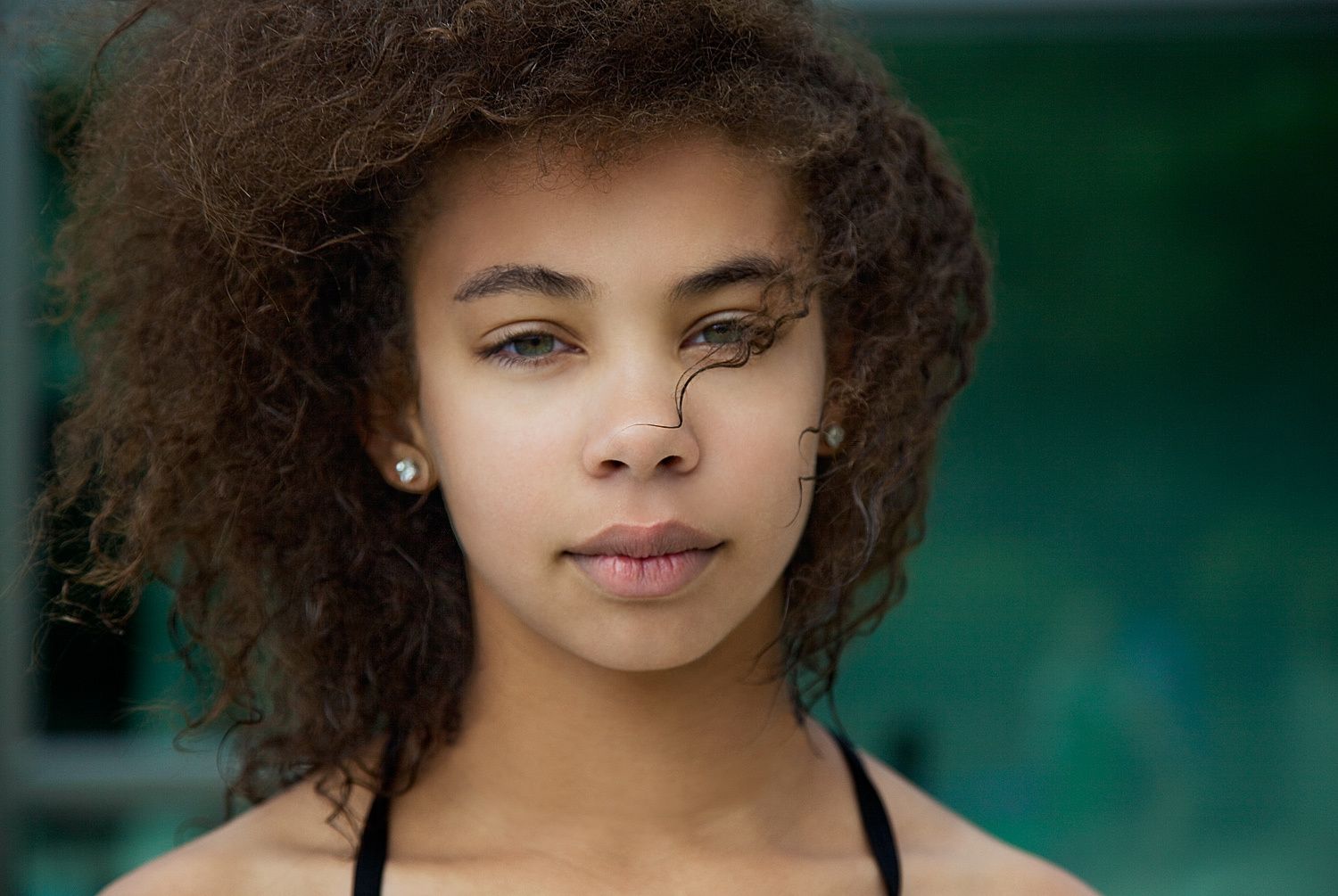 1r120205_taryn___emma_414_lb