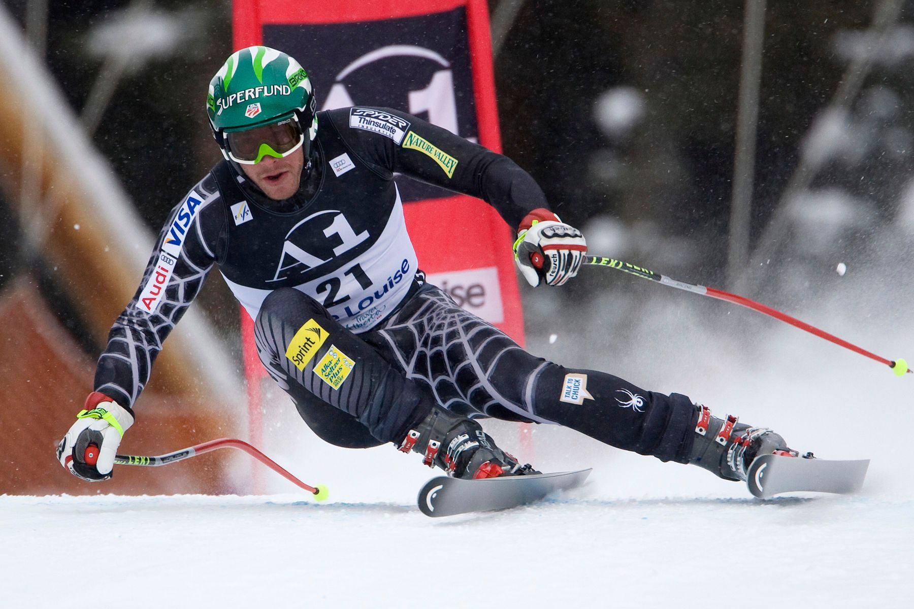 Bode Miller racing Lake Louise DH 2009