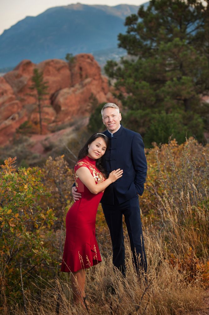 wedding and engagement photographer colorado springs