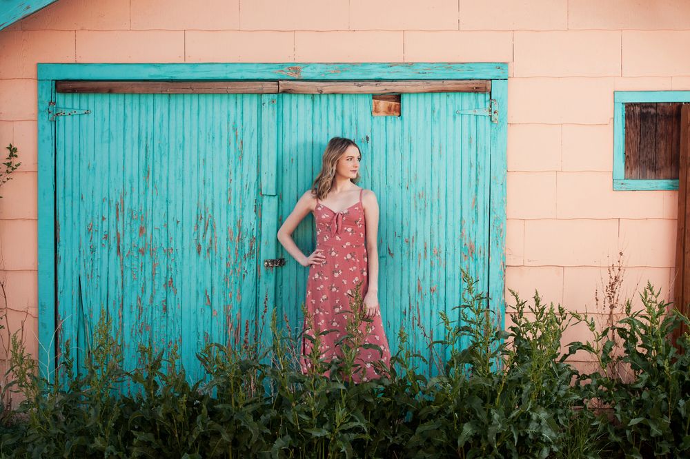 colorado springs outdoor high school senior  portraits