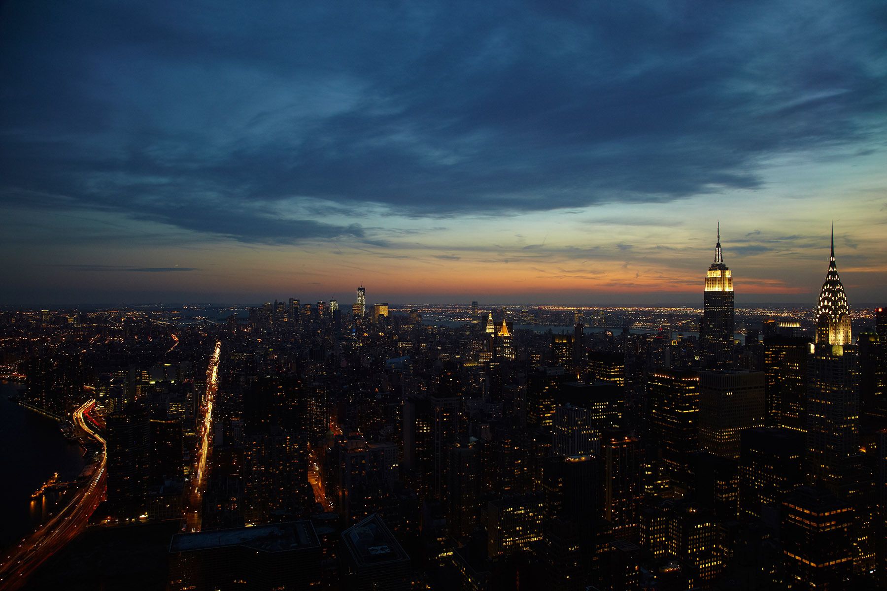View south from 845 UN Plaza, 90th floor
