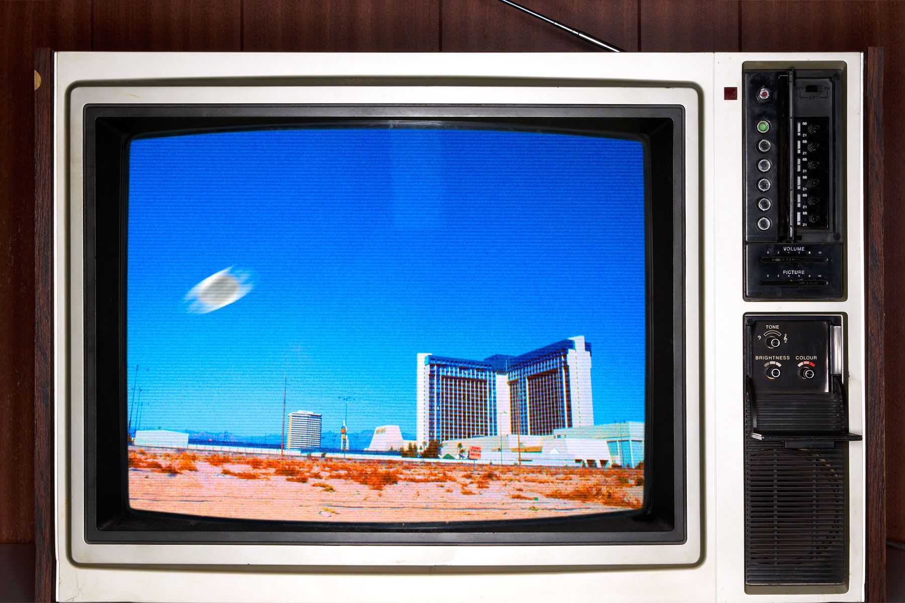 TV-UFO.jpg