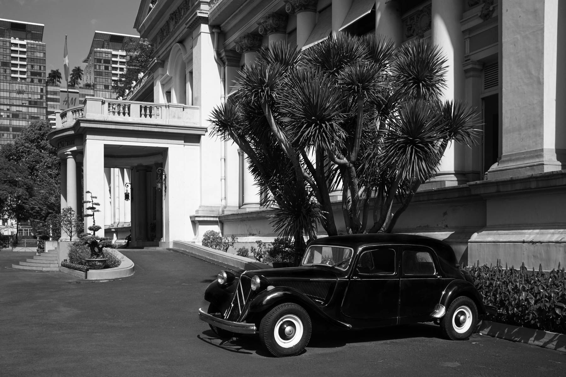 Citroen-Light-15-Saigon.jpg
