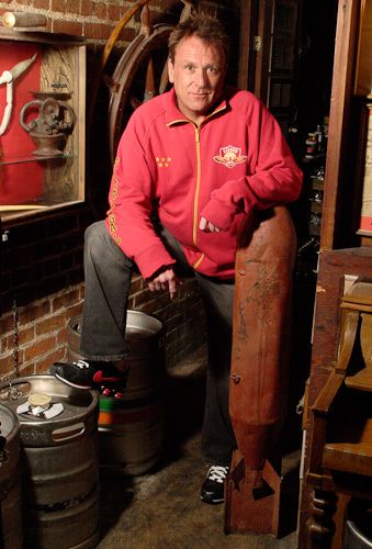 Portrait of comic Colin Quinn by photographer Dan Dion. Colin Quinn