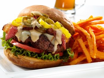 Lunch Food Photography-Bacon Cheeseburger with Peppers