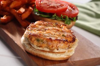 Lunch Food Photography-Salmon Burger