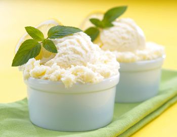 Sweets Food Photography-Lemon Mint Ice-cream