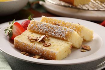 Sweets Food Photography-Lemon Sponge Cake