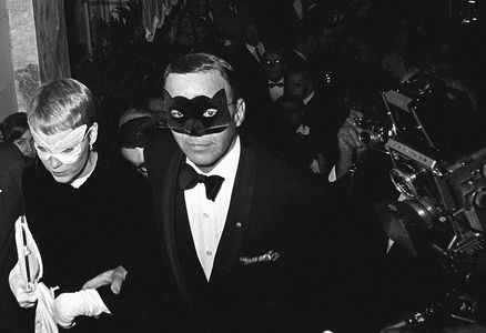 Frank Sinatra and Mia Farrow, Capote's Black and White  Ball, New York, 1966
