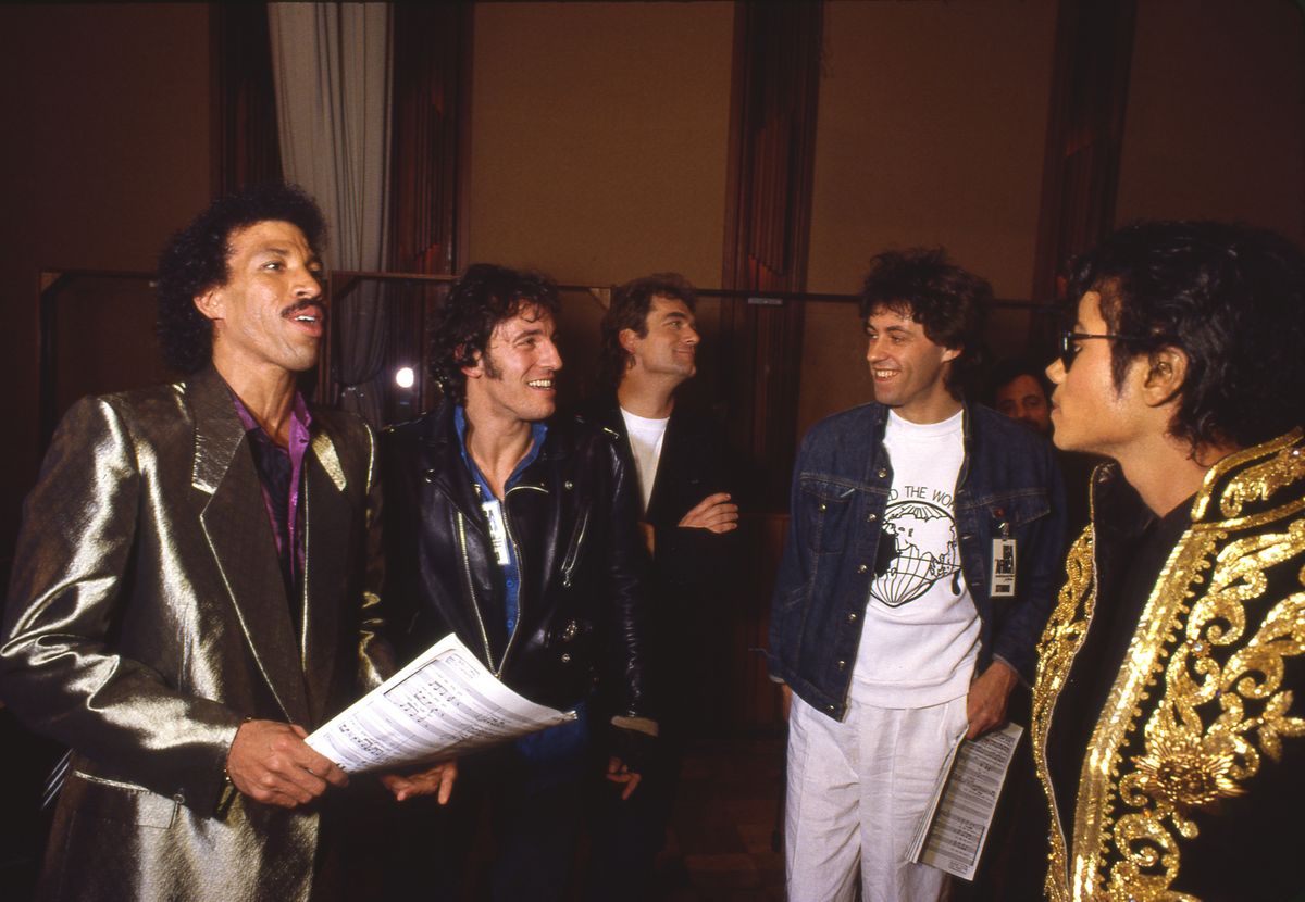  Michael Jackson, Bruce Springsteen , Lionel Richie, Huey  LLewis, Bob Geldorf, USA for Africa