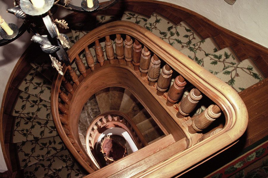 02-3_level_stair.jpg