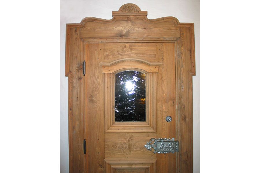 03-door_surround.jpg