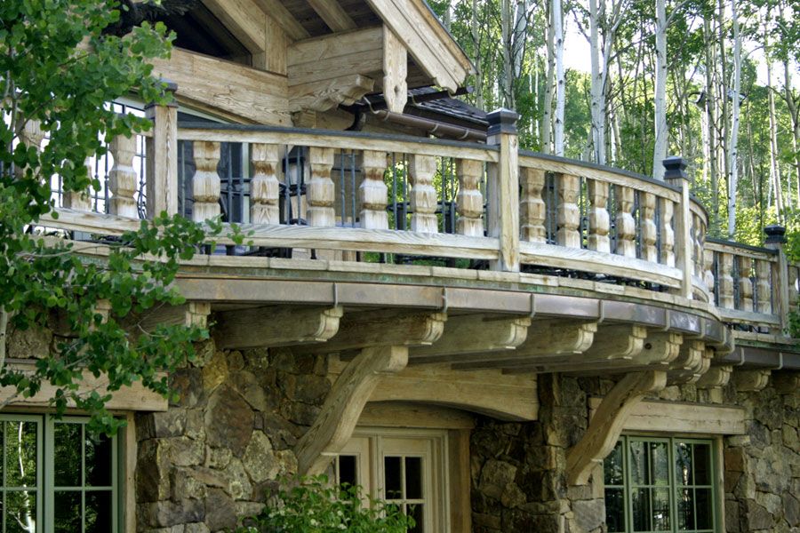 04-curved_balcony.jpg