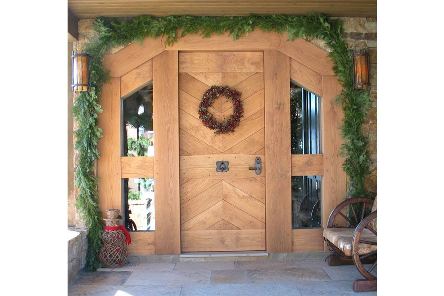 05-entry_door.jpg