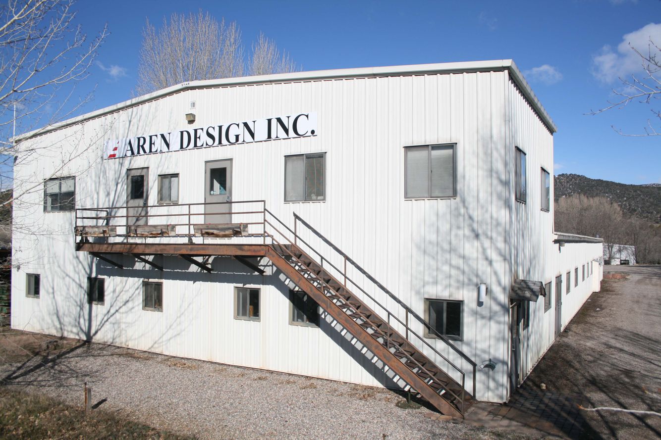 shop_exterior.jpg