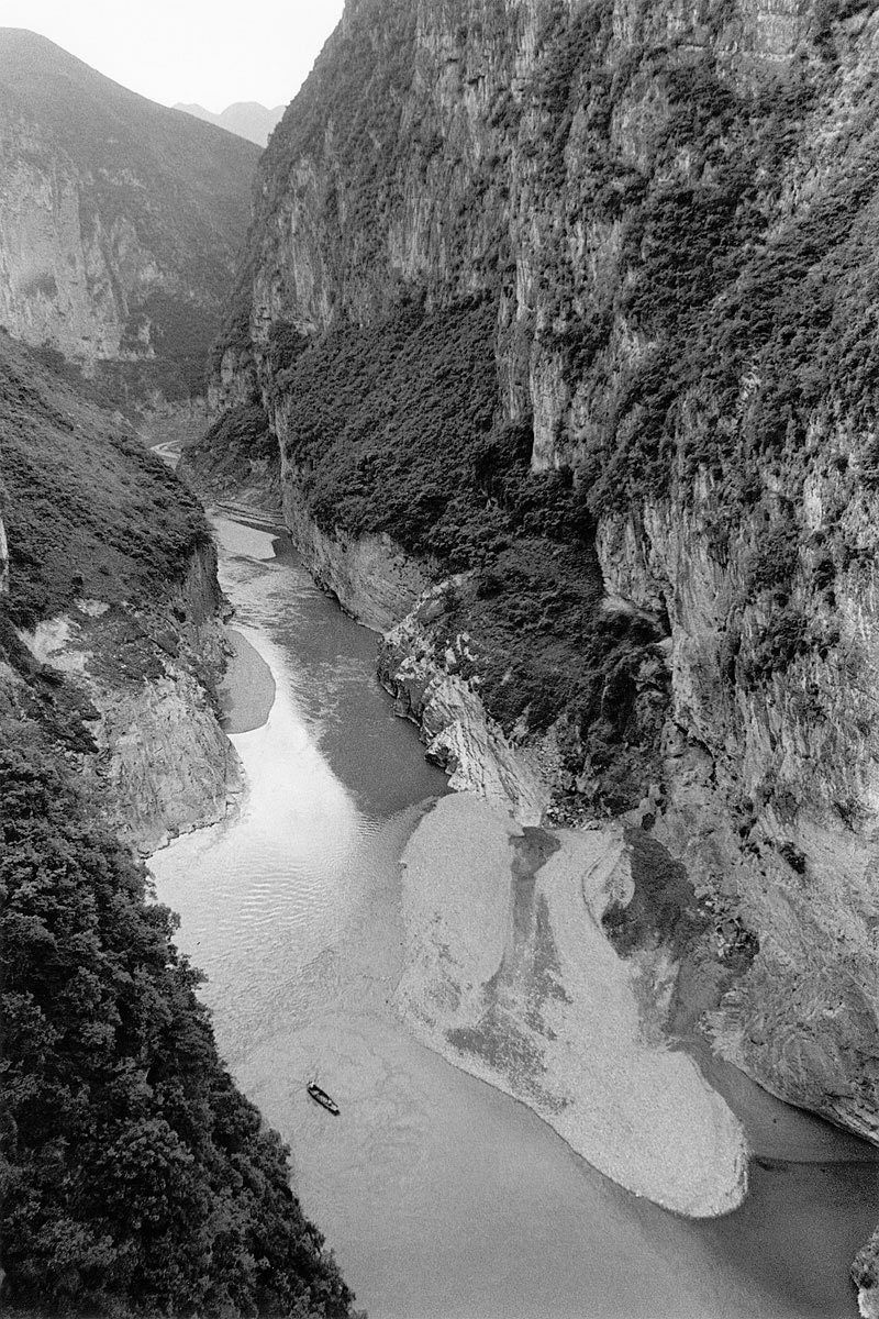 Dragon Gate Gorge, Daning River, China 1999