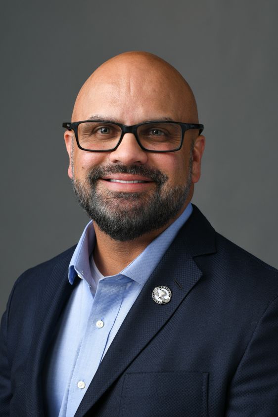 Miguel Rodriguez_8775.jpg