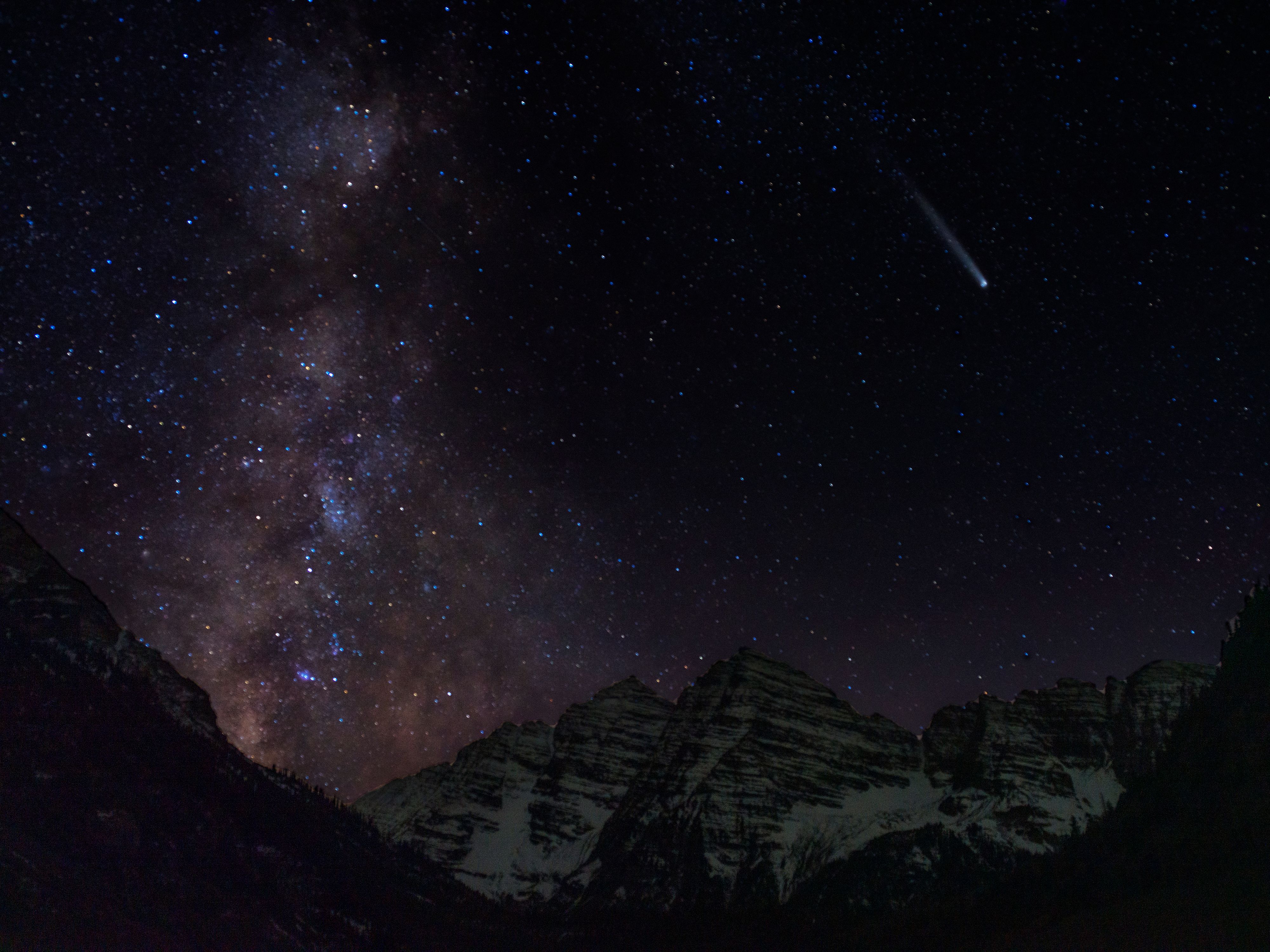 Tsuchinshan-Atlas Comet over The Maroon Bells