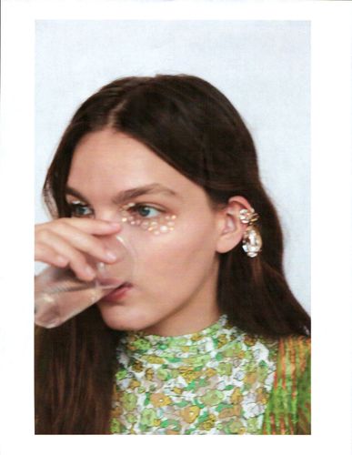 Elle Mexico shot by Anairam