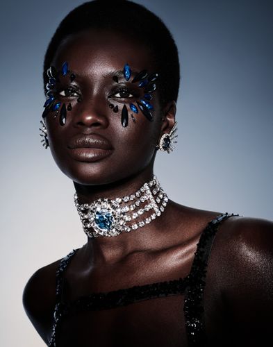 Issue shot by Jason Kim