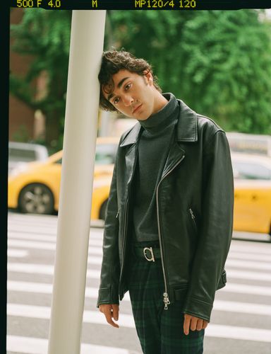 Laterals_Alex_Look 5-5.jpg