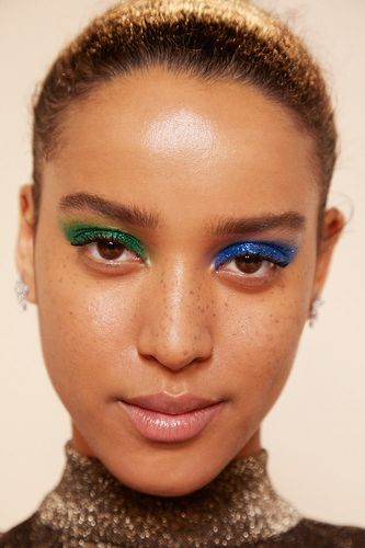 Bloomingdales Glowhaus