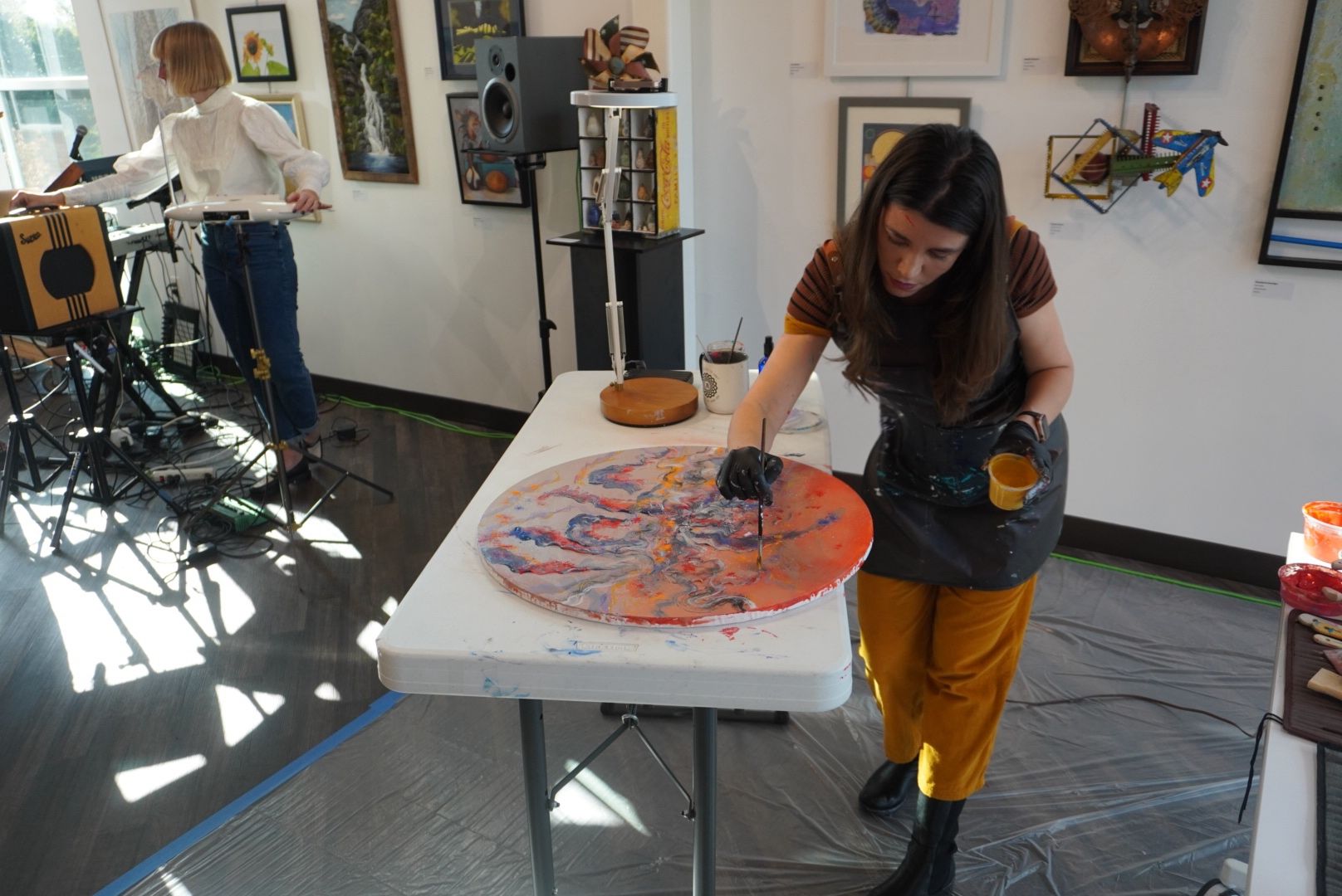 Live Painting at Heidi Gallery with Katmosphere and theremin artist Jen Rodeau (Vibration Study No. 1)