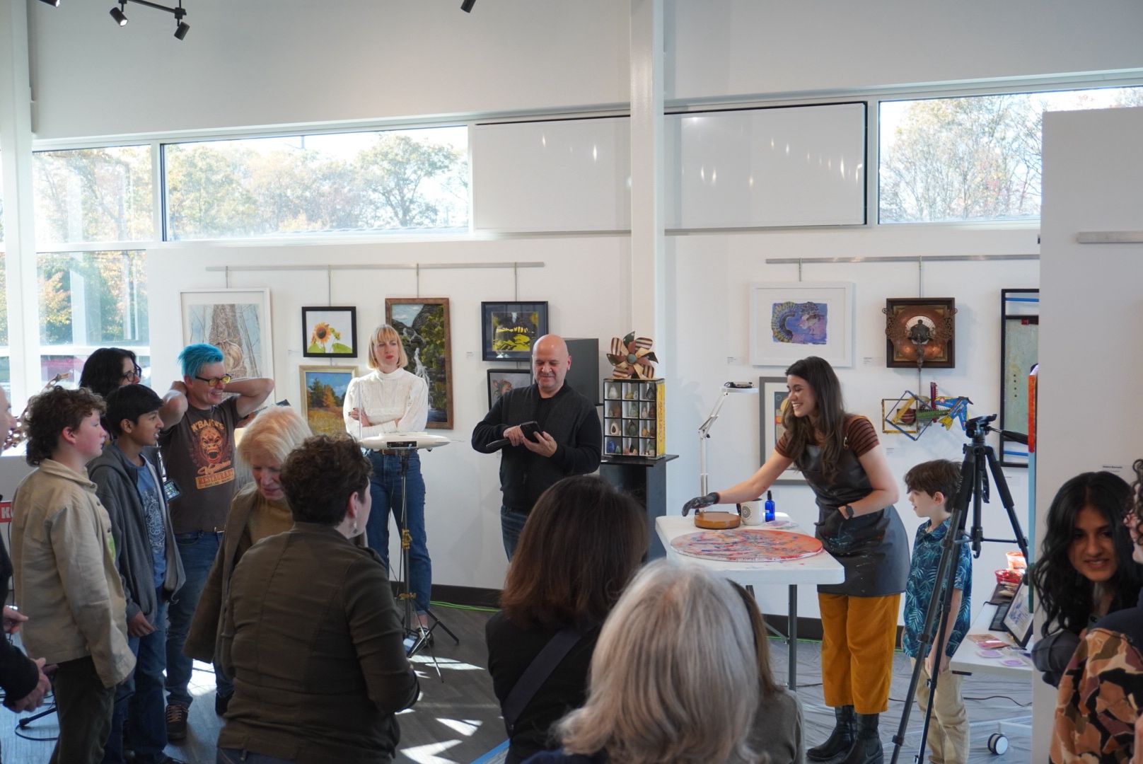 Live Painting at Heidi Gallery with Katmosphere and theremin artist Jen Rodeau (Vibration Study No. 1)