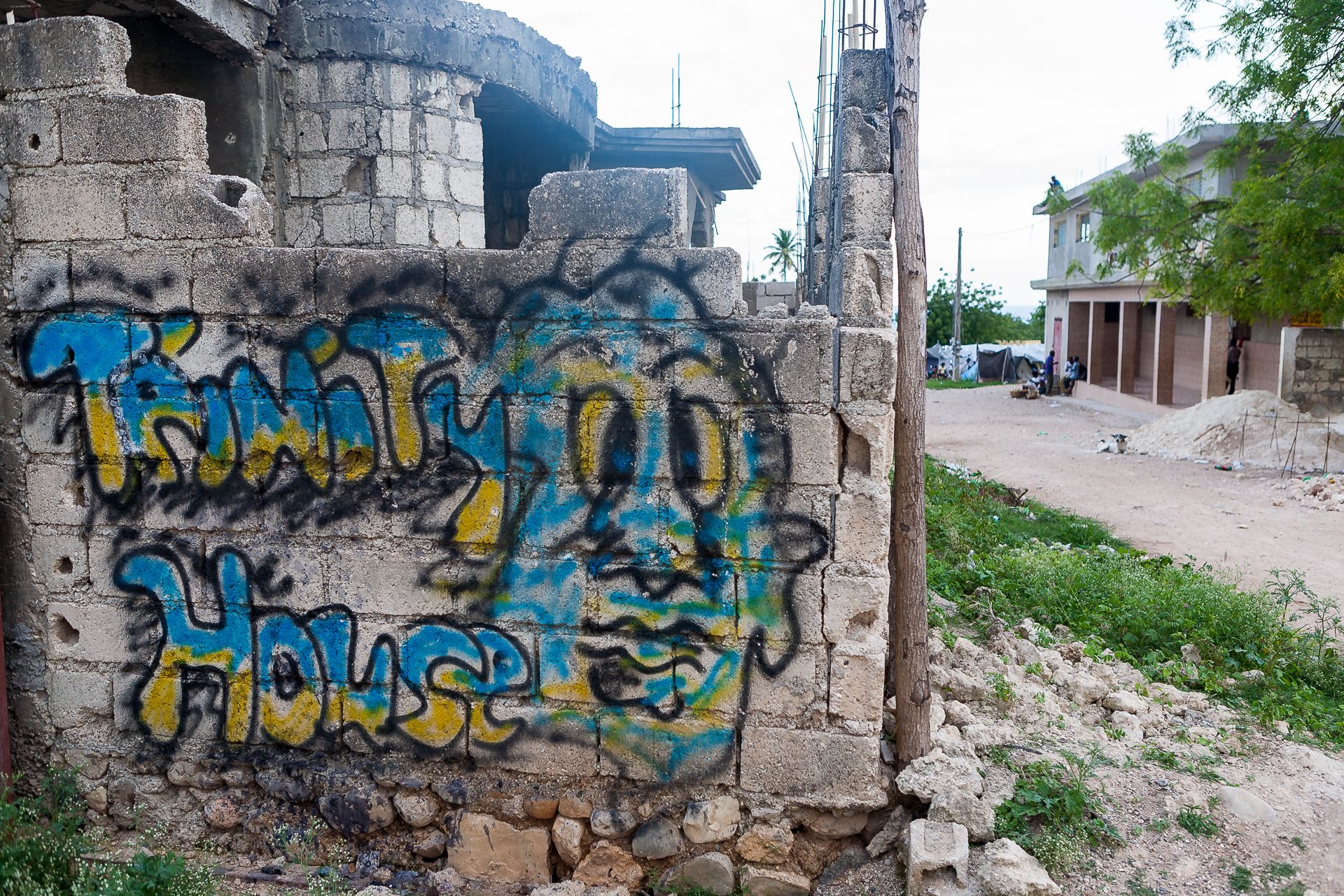 Haiti - WEB Livebooks- 3592-20110502.jpg