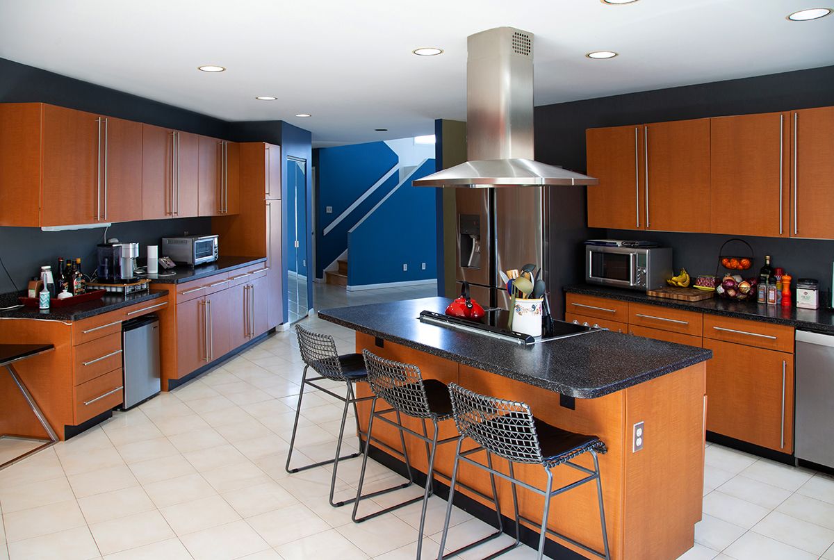 Kitchen red wood.jpg