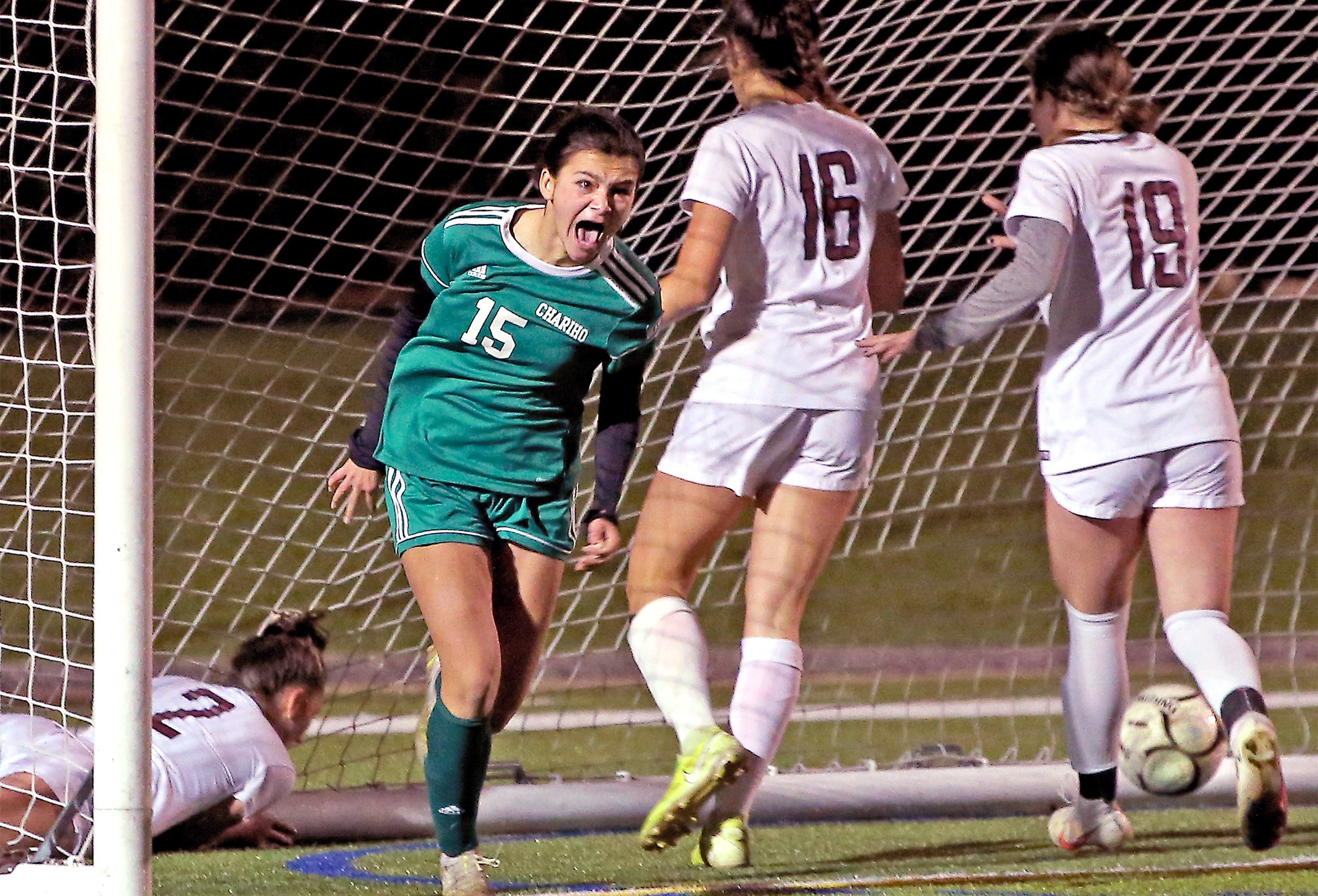 lbooks_123121 REG fav photos TM 01.jpg