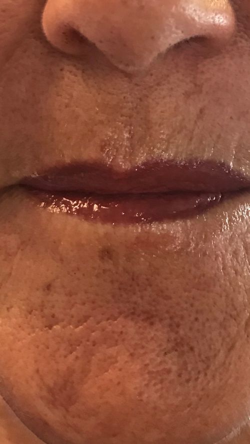 lip liner and lip shading Image-1(3).jpg
