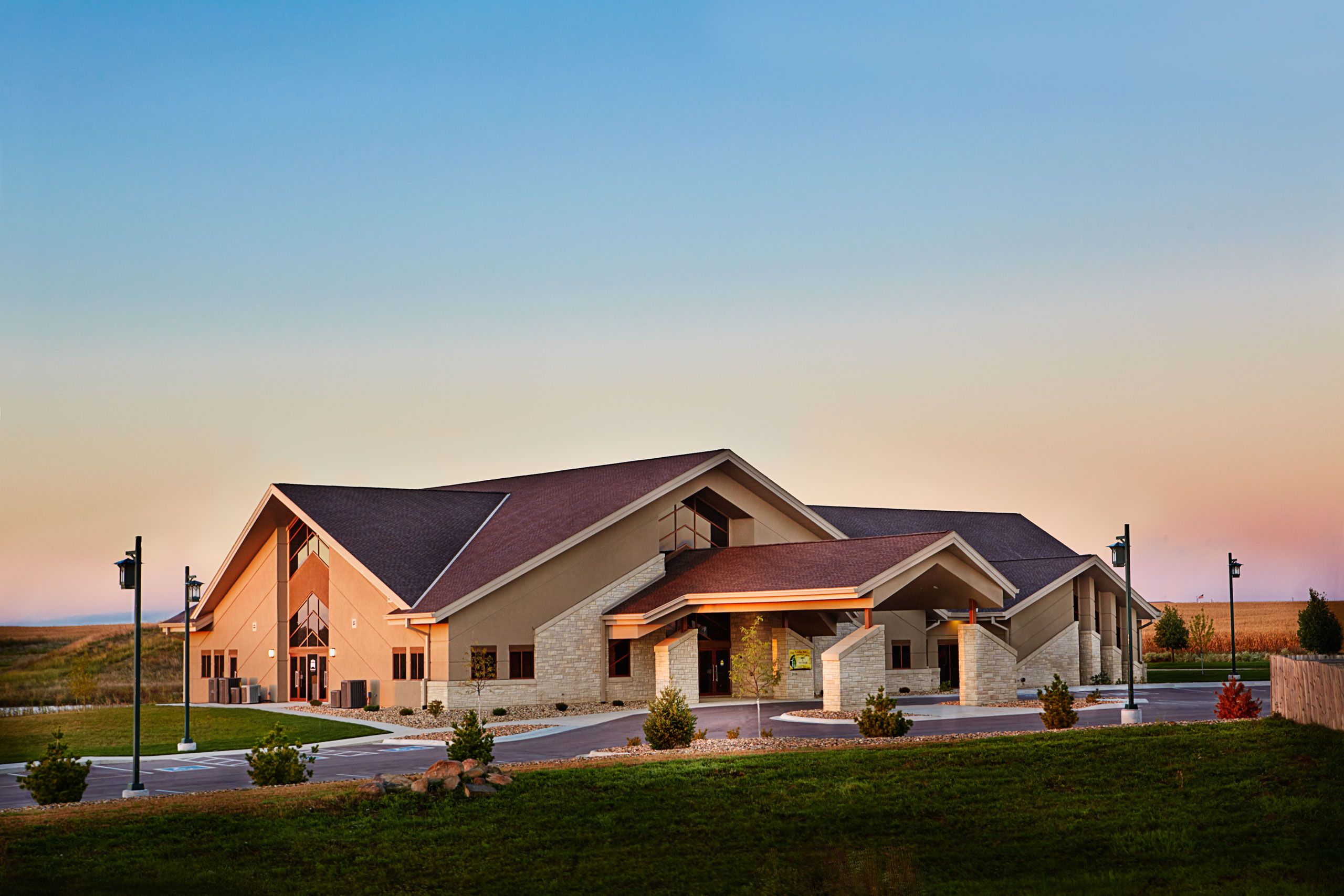 Exterior dusk architectural photograph Immanuel Lutheran Church
