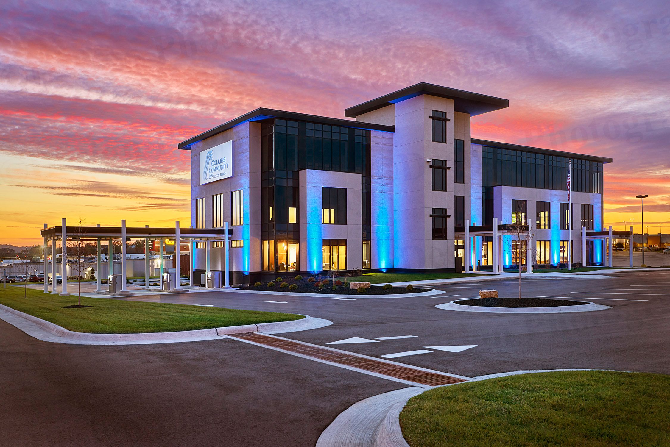 18523- 0132 F copy.jpg